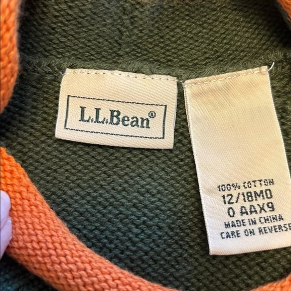 LL Bean Dark Green/ Orange Fox Cotton Long Sleeved Sweater - Picture 3 of 4